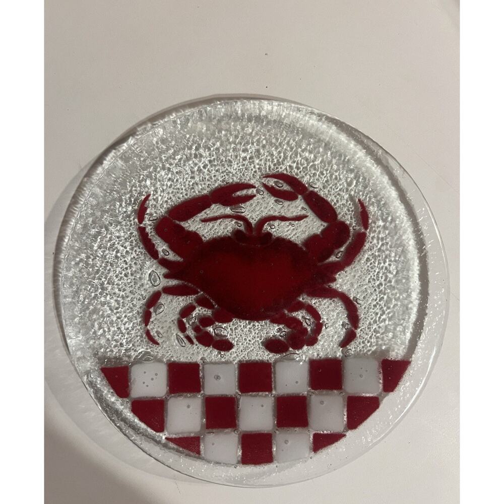 Peggy Karr Crab & Checkerboard Seafood Fused Art Glass Plate Signed 7.5”